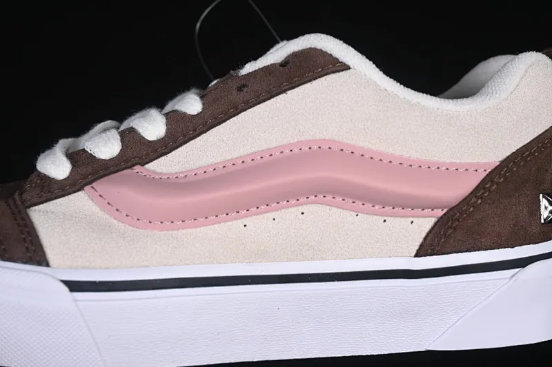 All categories Vans series Vans Low Vans Knu Skool Vans low-top casual skateboard shoes VN0009SY398